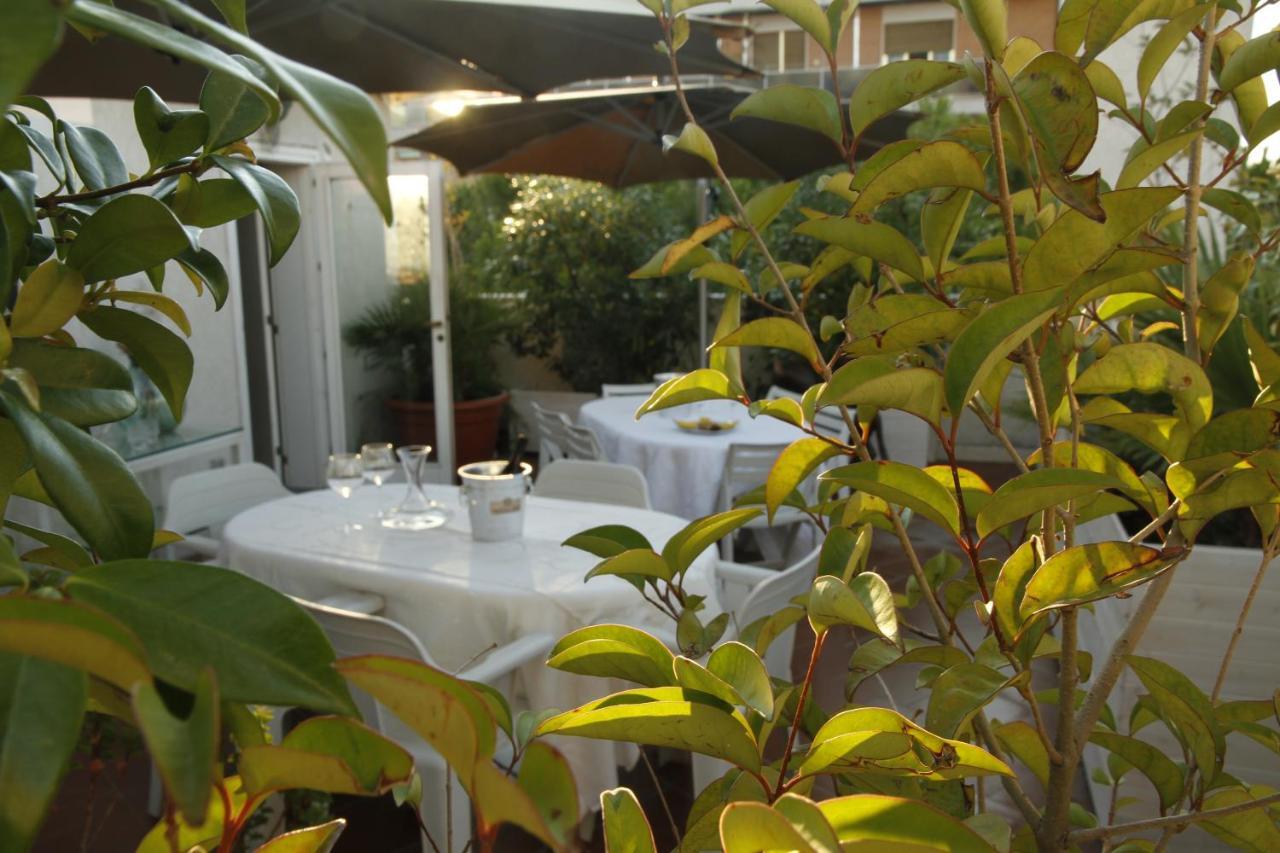 Casa Mimi B&B เปสการา ภายนอก รูปภาพ